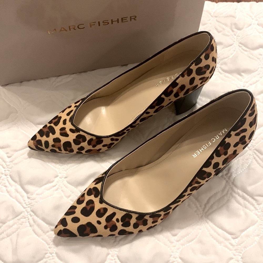 Marc Fisher medium he natural pony hair leopard